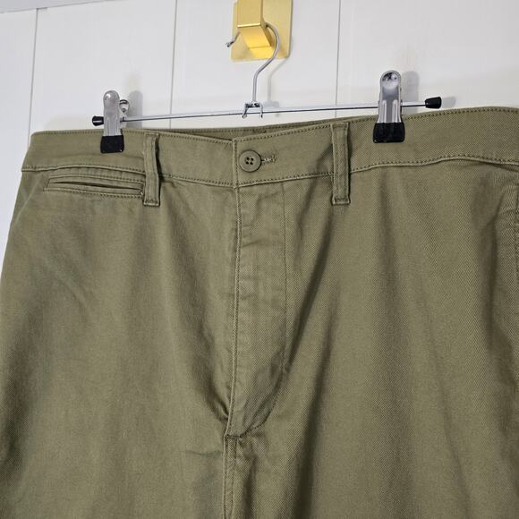 Quince Wide Leg Crop Pants Olive Green Army Green EUC Size 32 - Picture 3 of 10